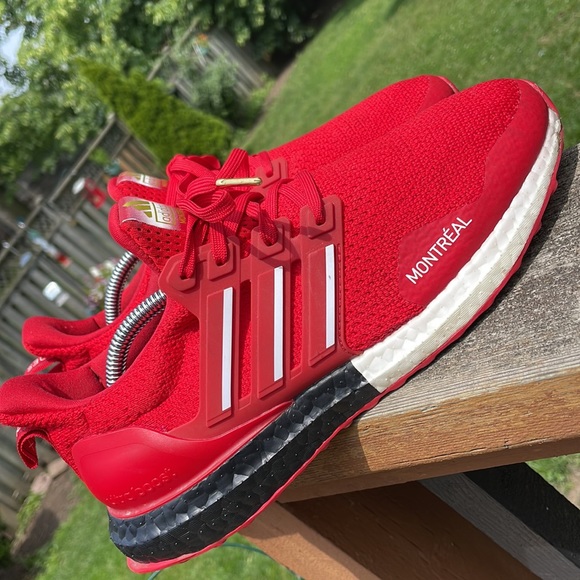 ADIDAS ULTRABOOST DNA MONTREAL SHOES - Picture 3 of 7